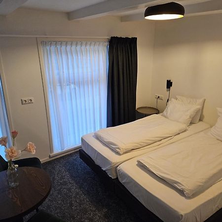 Hotel Restaurant De Stadsherberg ฟราเนเกอร์ ภายนอก รูปภาพ
