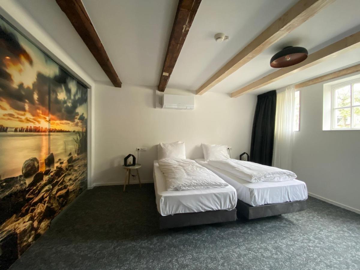 Hotel Restaurant De Stadsherberg ฟราเนเกอร์ ภายนอก รูปภาพ
