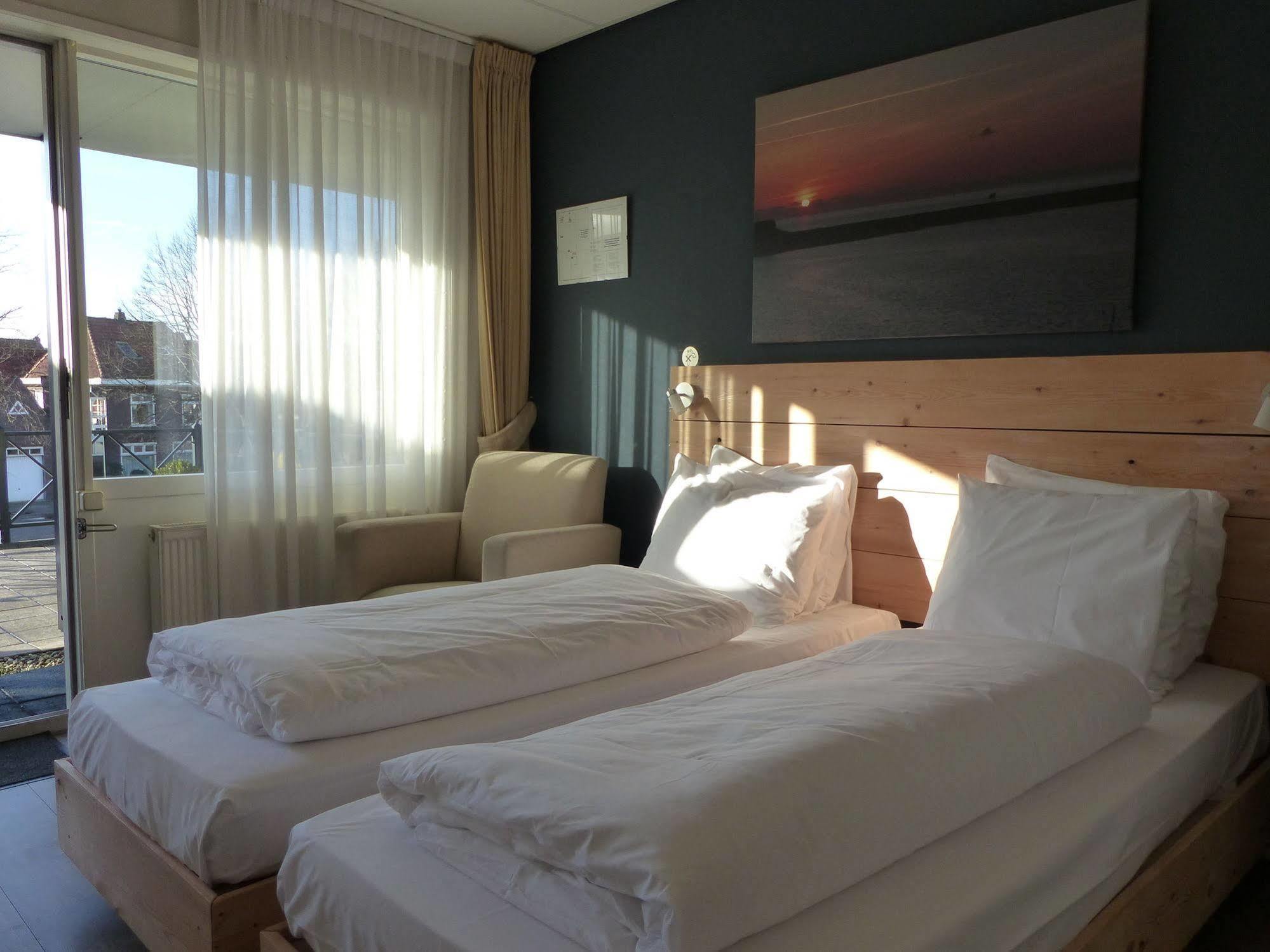 Hotel Restaurant De Stadsherberg ฟราเนเกอร์ ภายนอก รูปภาพ