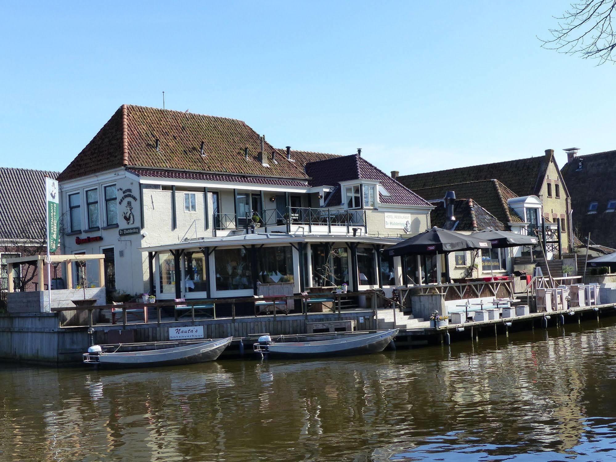 Hotel Restaurant De Stadsherberg ฟราเนเกอร์ ภายนอก รูปภาพ
