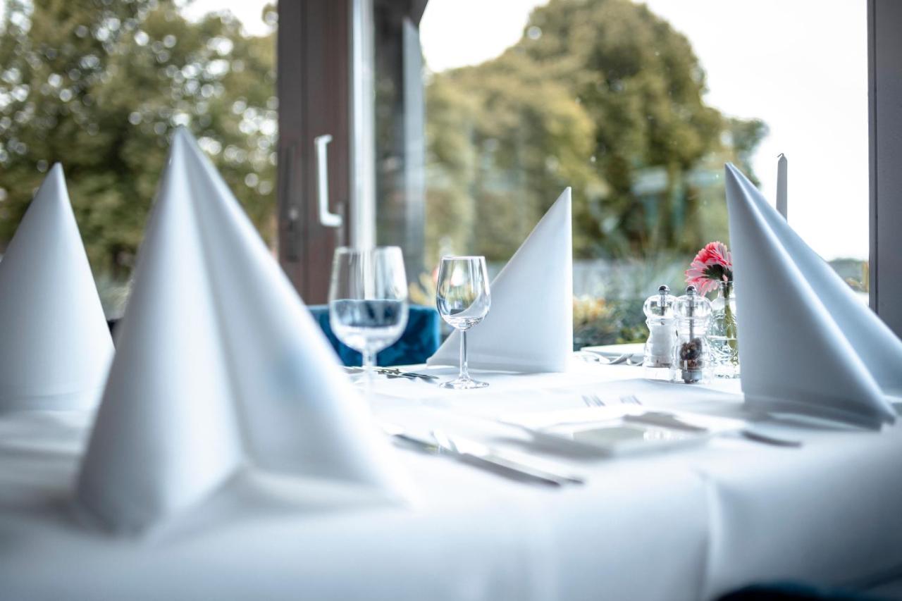 Hotel Restaurant De Stadsherberg ฟราเนเกอร์ ภายนอก รูปภาพ