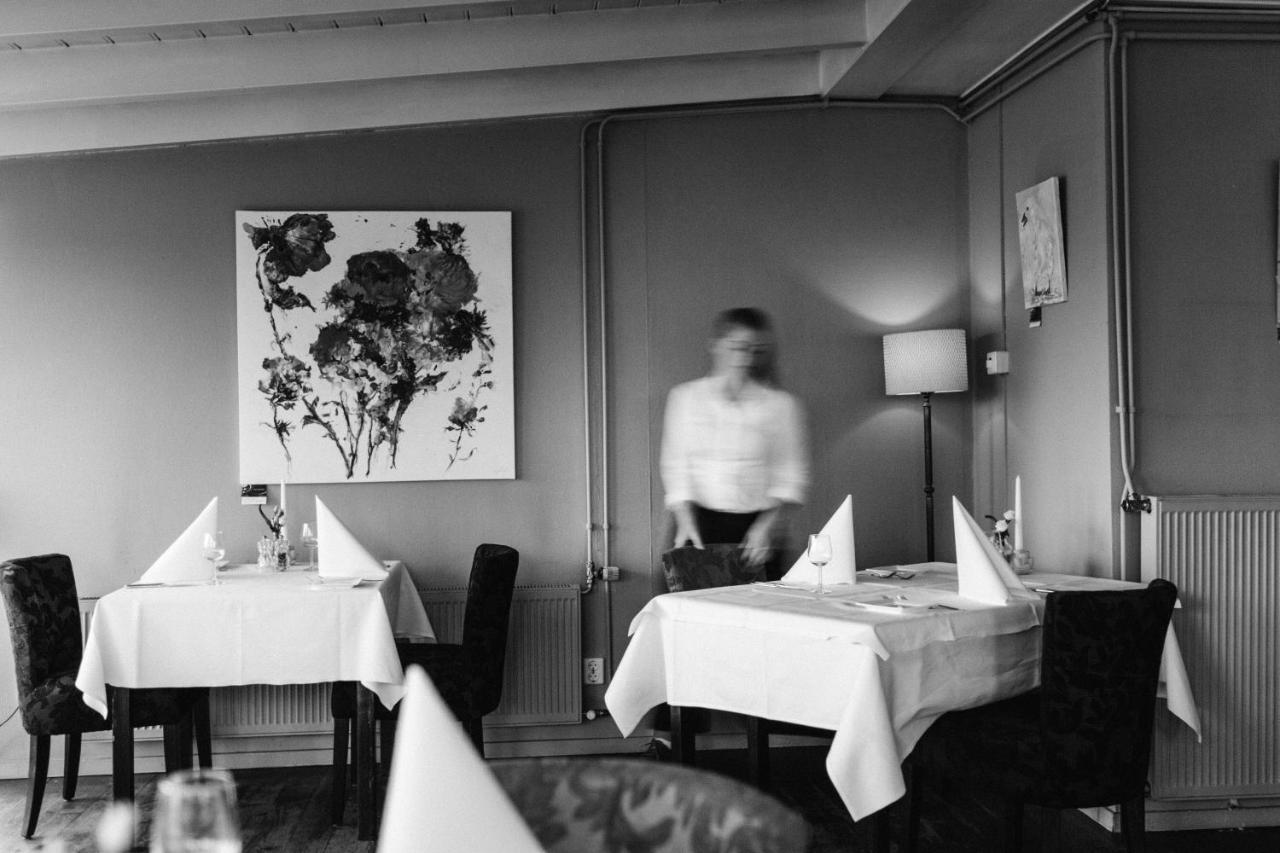 Hotel Restaurant De Stadsherberg ฟราเนเกอร์ ภายนอก รูปภาพ