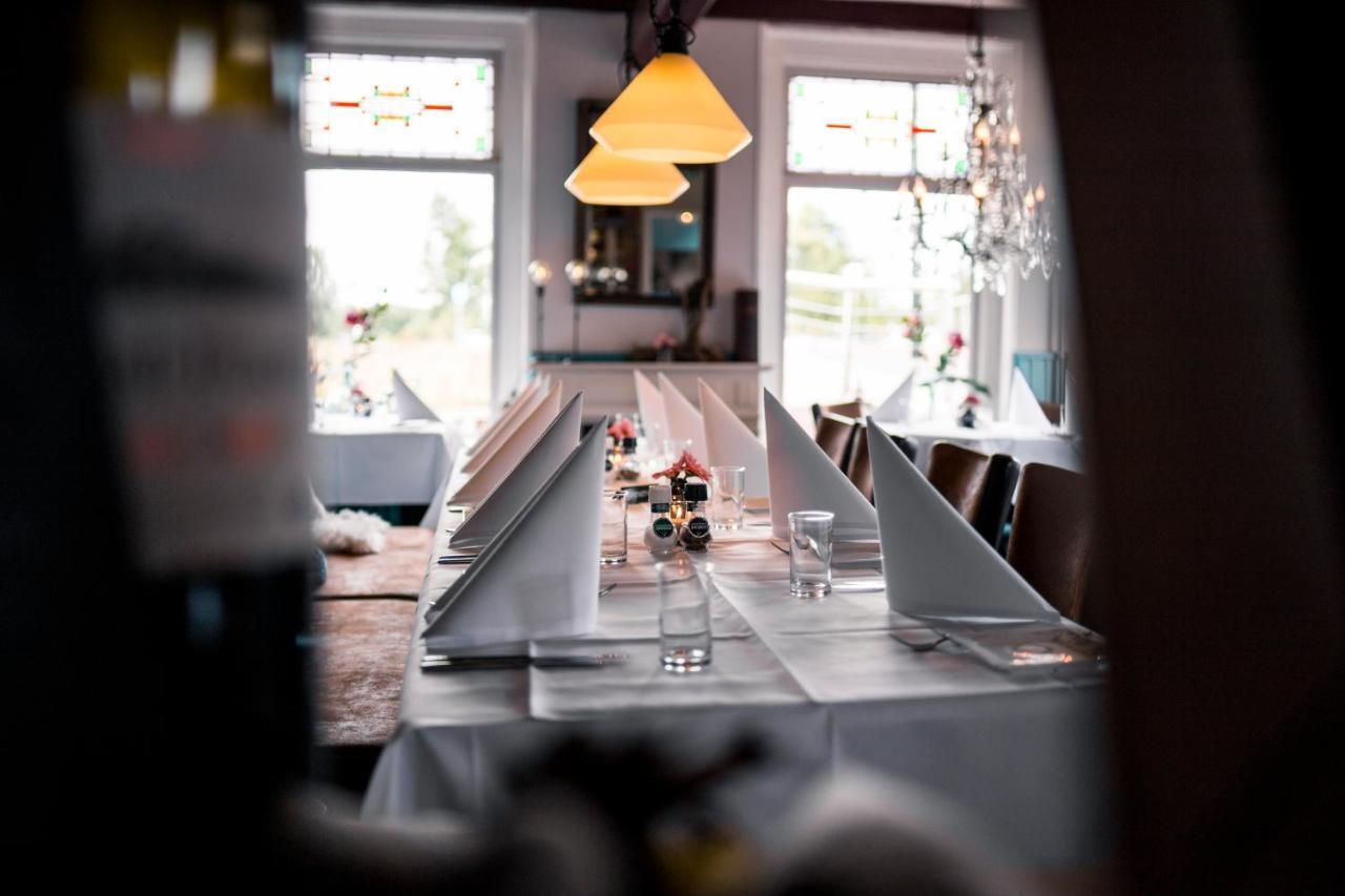 Hotel Restaurant De Stadsherberg ฟราเนเกอร์ ภายนอก รูปภาพ